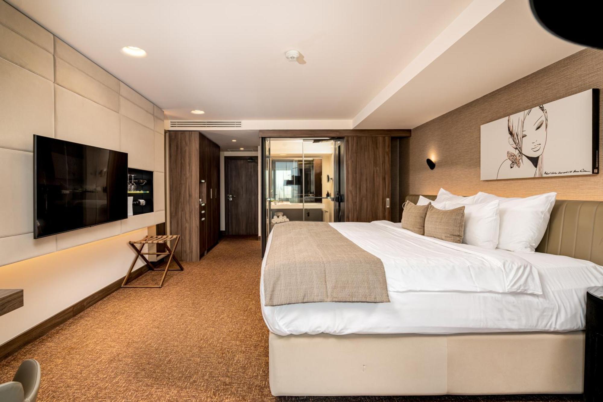 Kronwell Brasov Hotel Pokoj fotografie